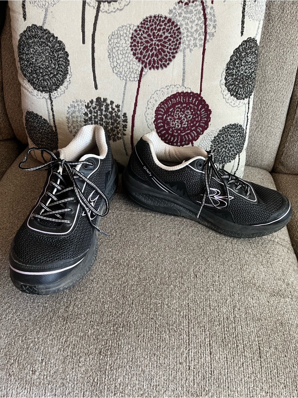 GDefy Women’s Gravity Defyer Black Purple Shoes TB9024FLP-M Size 10